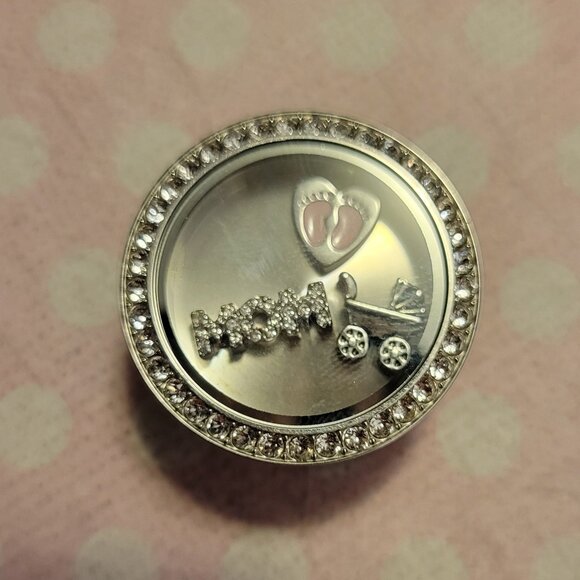 Mom origami owl charm set - Picture 1 of 2